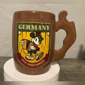 Disneys Mickey Mouse EPCOT World Showcase Germany 🇩🇪 Coffee Mug